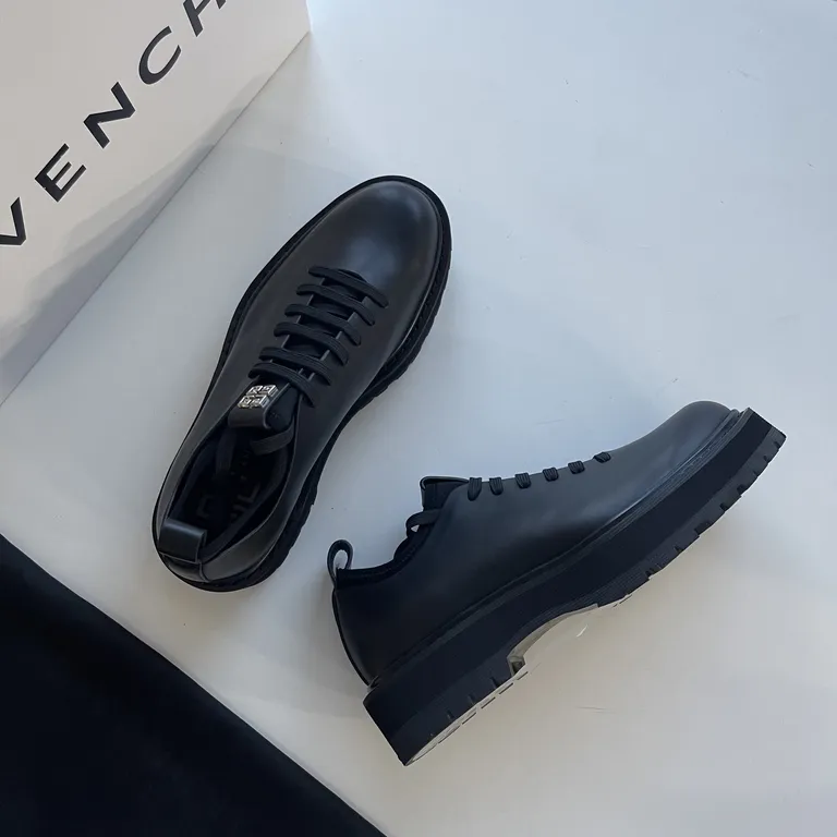 Givenchy Shoe 